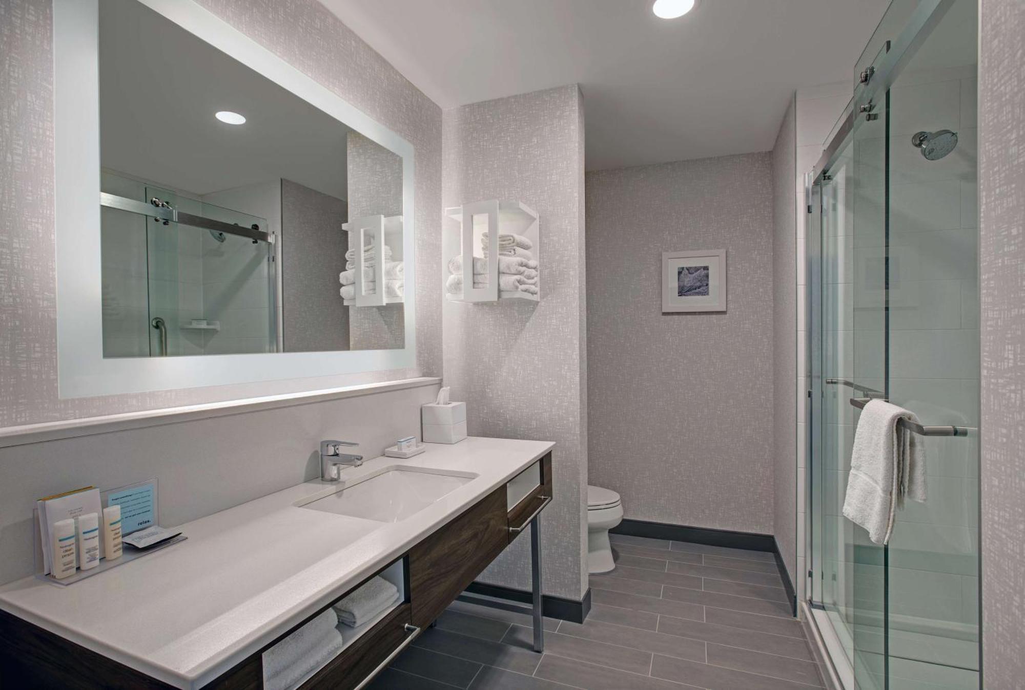 Hampton Inn & Suites By Hilton Waterloo St. Jacobs Экстерьер фото