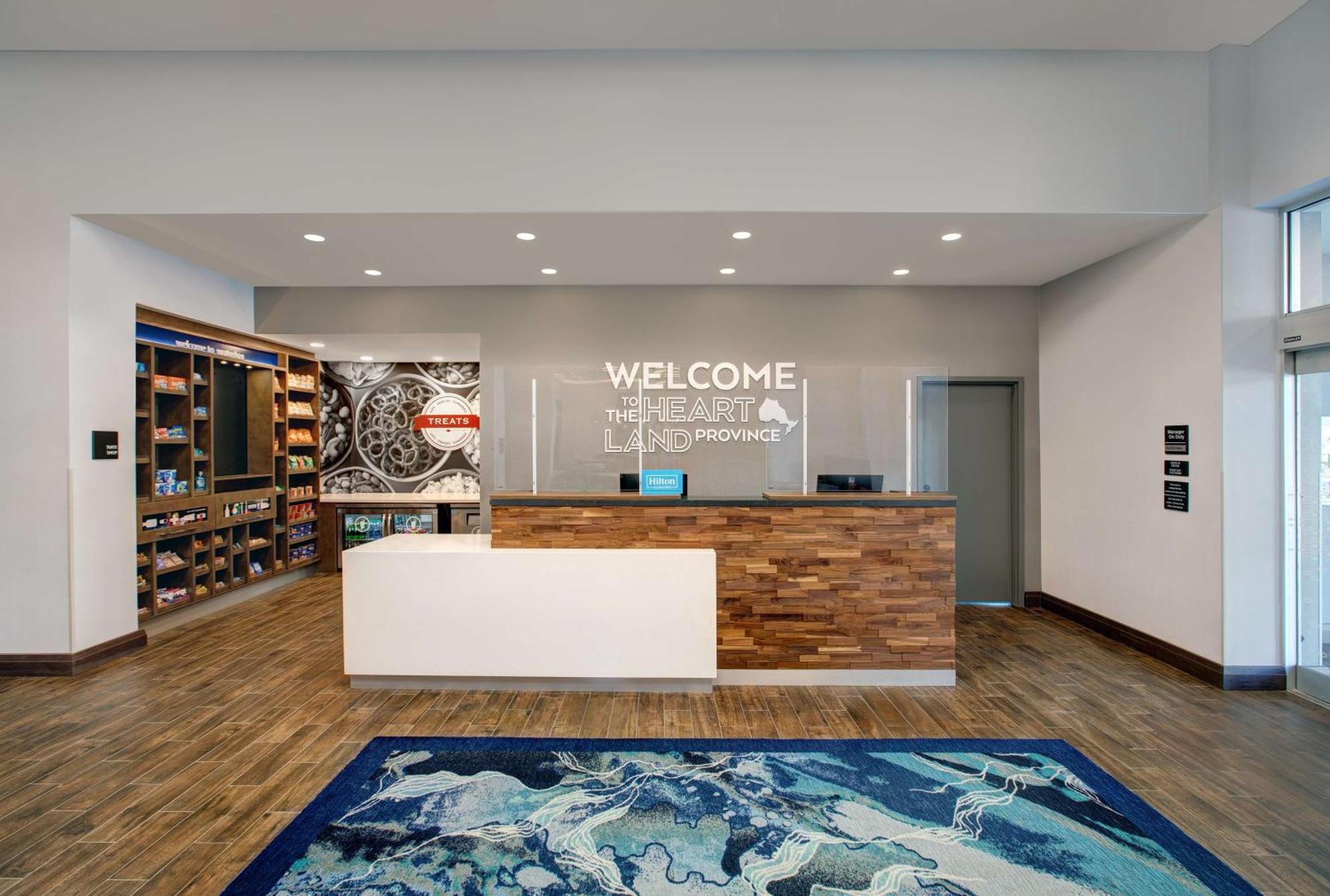 Hampton Inn & Suites By Hilton Waterloo St. Jacobs Экстерьер фото